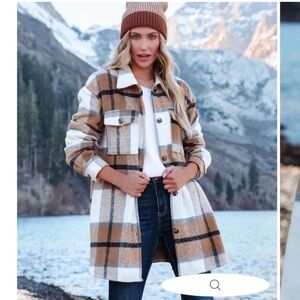 NWOT Plaid Shacket Coat in Tan & White